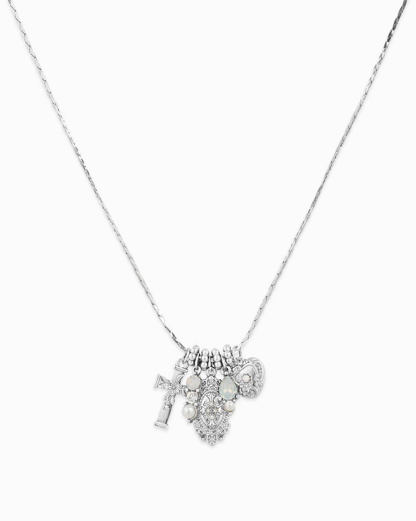 Collier Ava